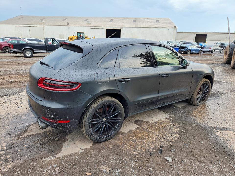2015 Porsche Macan VIN WP1AB2A55FLB60496 COPART salvage auction — REAR END, Mt - Certificate Of Title, sold $6,000 on 2026-08-03 (photo 3)