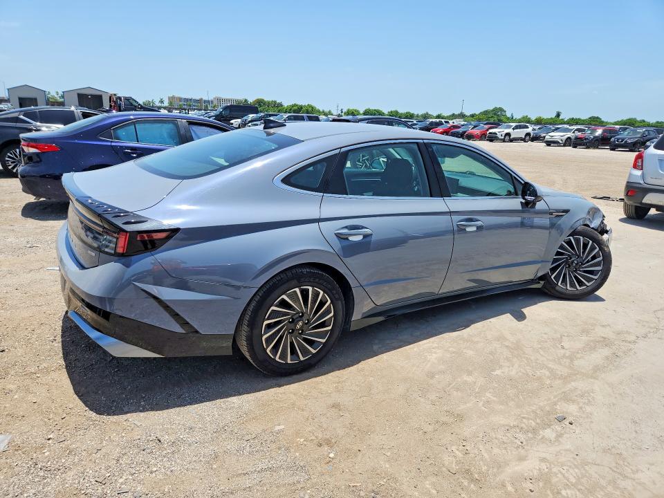 2024 Hyundai Sonata hybrid VIN KMHL34JJ5RA096052 COPART salvage auction — FRONT END, TN - CERTIFICATE OF TITLE, sold $9,600 on 2026-07-27 (photo 3)