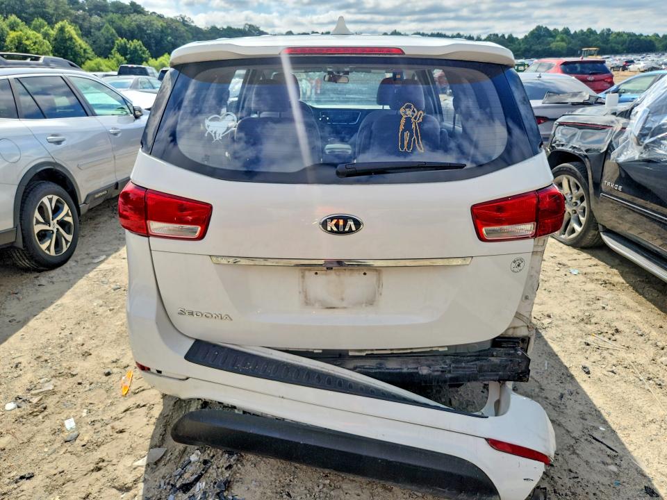 2016 Kia SEDONA VIN KNDMA5C18G6149733 COPART salvage auction — REAR END, Salvage Title, sold $1,650 on 2026-07-28 (photo 6)