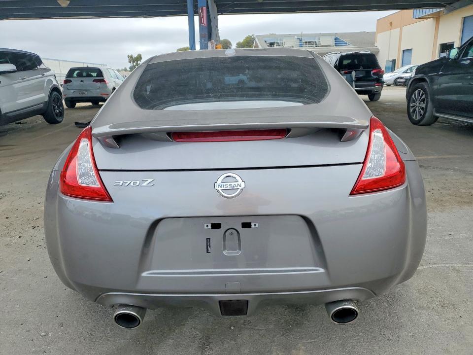 2010 Nissan 370z VIN JN1AZ4EH6AM500032 COPART salvage auction — VANDALISM, Ca - Salvage Certificate, sold $8,900 on 2026-07-16 (photo 6)