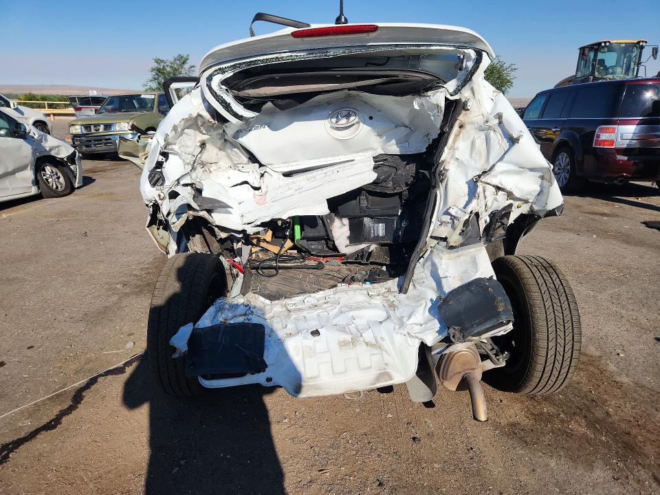 2017 Hyundai VIN KMHCU5AE2HU351291 COPART salvage auction — ALL OVER, Nm - Cert Of Title-Salvage, sold $250 on 2026-07-09 (photo 6)