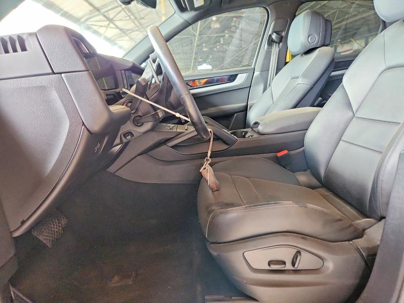2024 Porsche Cayenne VIN WP1AA2AY6RDA10196 COPART salvage auction — FRONT END, AZ - CERT OF TITLE - SALVAGE, sold $28,500 on 2026-09-04 (photo 7)