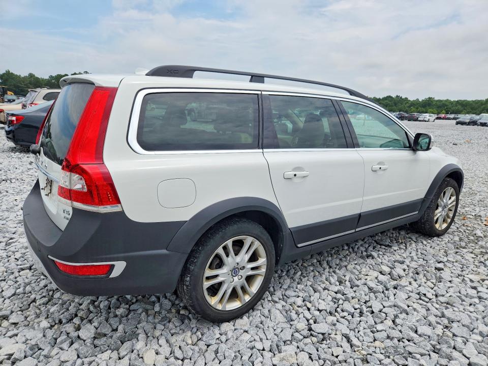 2016 Volvo Xc70 VIN YV4612NK4G1241395 COPART salvage auction — MINOR DENT/SCRATCHES, GA - CERTIFICATE OF TITLE, sold $275 on 2026-07-28 (photo 3)