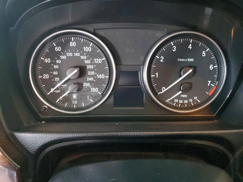 2011 BMW 3 series VIN WBAPH5G53BNM76431 COPART salvage auction — MINOR DENT/SCRATCHES, Az - Certificate Of Title (P), sold $500 on 2026-07-27 (photo 9)