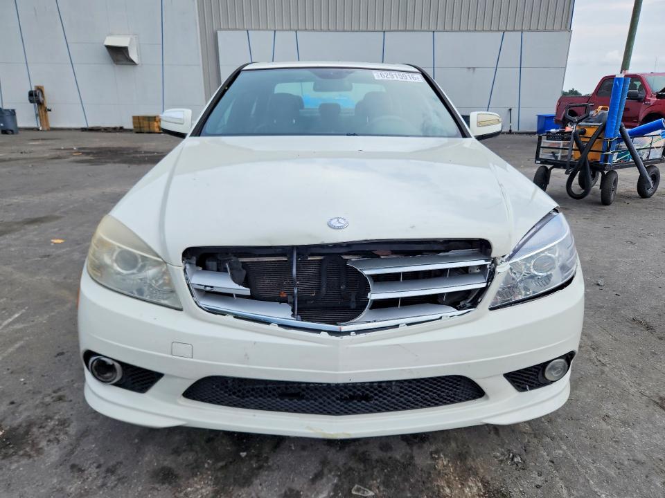 2008 Mercedes-benz C-klasse VIN WDDGF54X48R025000 COPART salvage auction — SIDE, Fl - Cert Of Title Slvg Rebuildable, sold $300 on 2026-08-12 (photo 5)