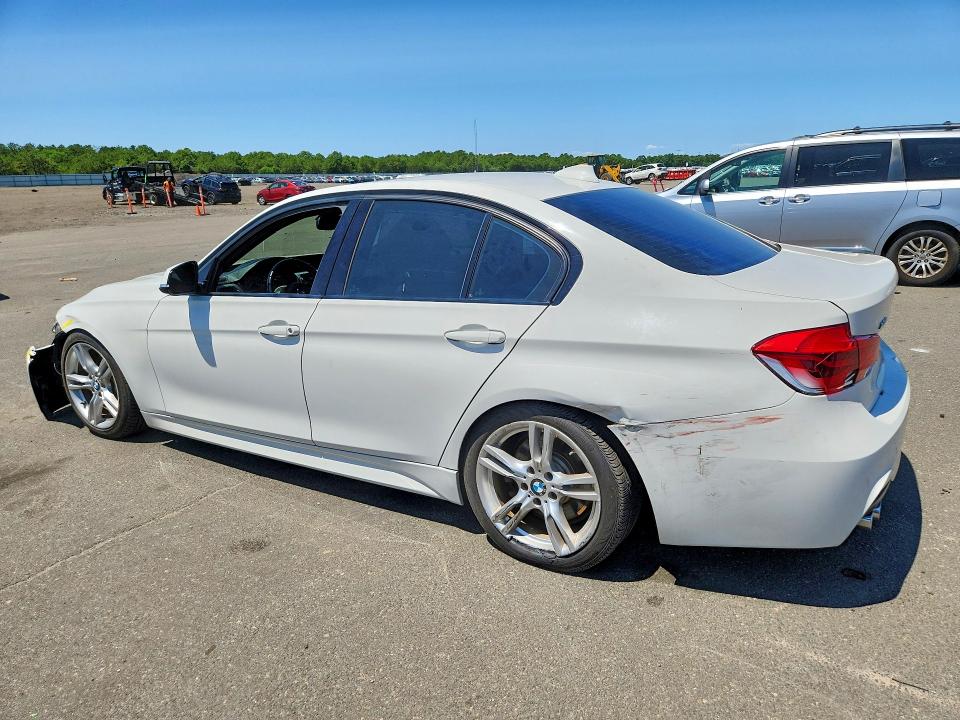 2018 BMW 3er VIN WBA8D9G57JNU71299 COPART salvage auction — FRONT END, NY - MV-907A SALVAGE CERTIFICATE, sold $450 on 2026-07-29 (photo 2)
