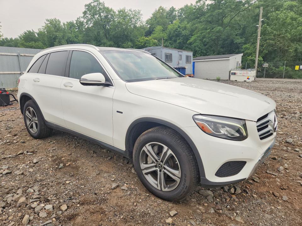 2019 Mercedes-benz Glc VIN WDC0G5EB0KF563398 COPART salvage auction — WATER/FLOOD, Ny - Mv907A-Flood Salvage, sold $6,100 on 2026-08-03 (photo 4)