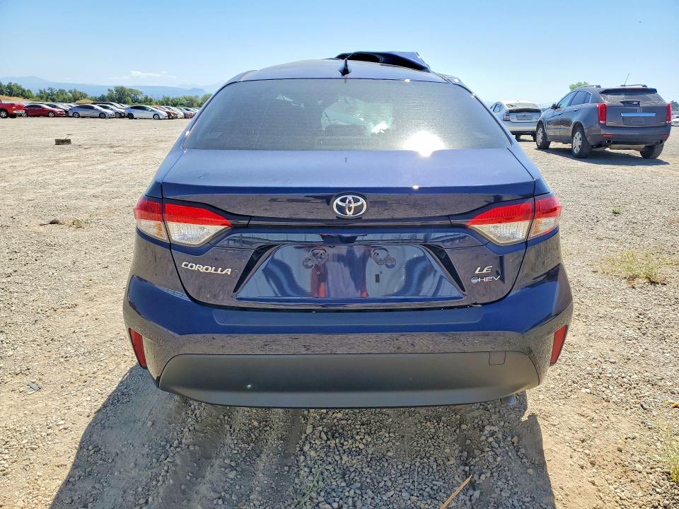 2026 Toyota Corolla VIN JTDBCMFE6T3118132 COPART salvage auction — ROOF, CA - SALVAGE CERTIFICATE, sold $7,200 on 2026-07-24 (photo 6)