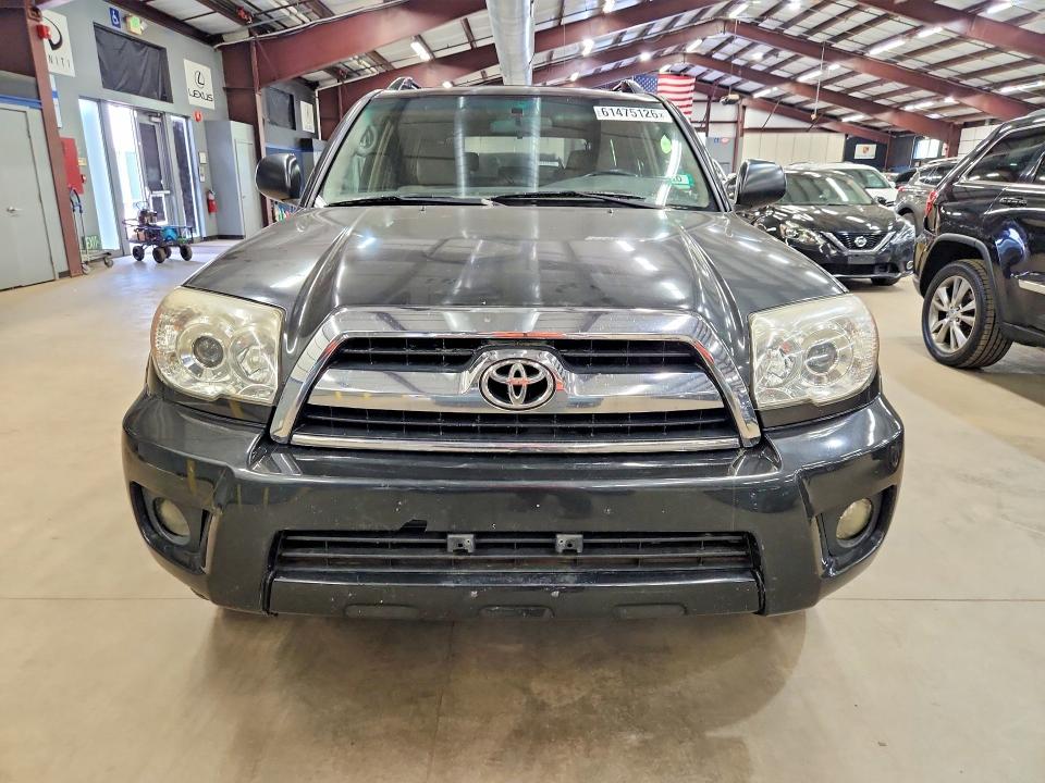 2007 Toyota 4runner VIN JTEBU14R578088952 COPART salvage auction — MINOR DENT/SCRATCHES, NH - CERTIFICATE OF TITLE (P), sold $4,900 on 2026-07-22 (photo 5)
