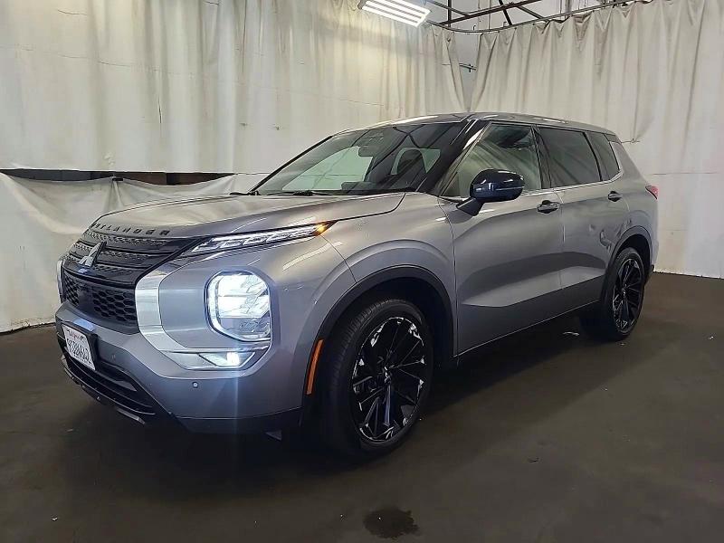 2023 Mitsubishi Outlander VIN JA4J3UA88PZ030659 COPART salvage auction — NORMAL WEAR, CA - CERTIFICATE OF TITLE (P), sold $10,200 on 2026-07-23 (photo 1)