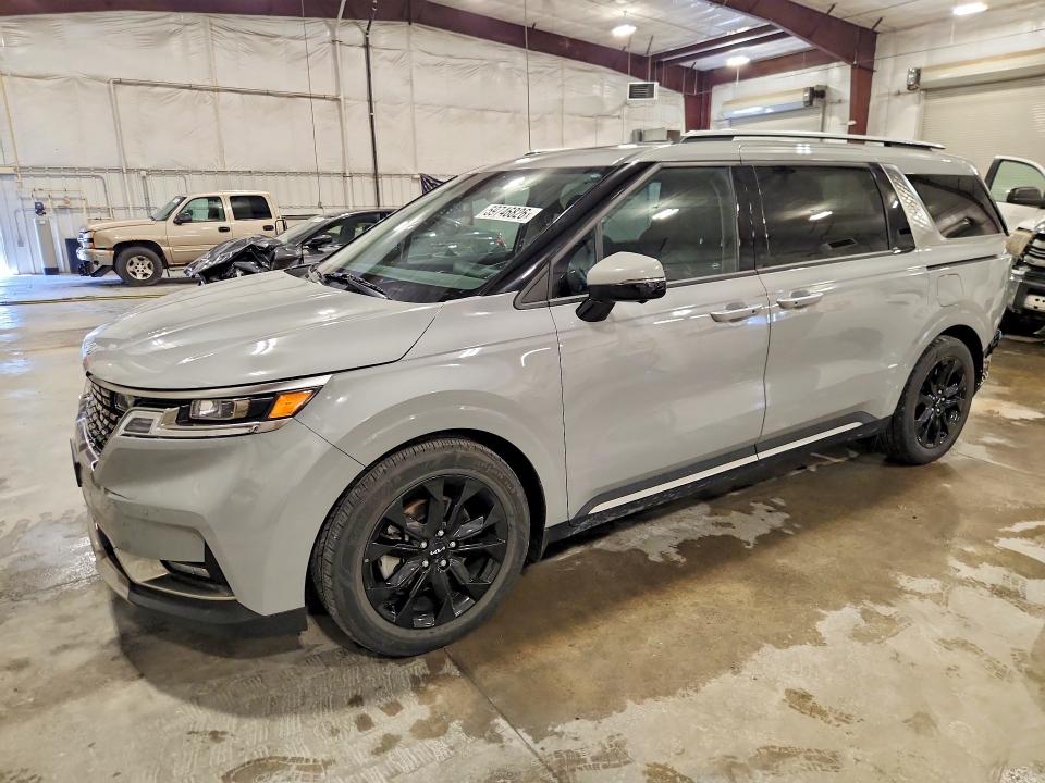 2024 Kia Carnival VIN KNDNE5H34R6384099 — COPART salvage auction photo
