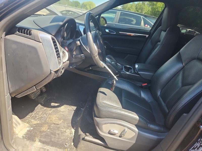 2014 Porsche Cayenne VIN WP1AA2A22ELA93878 COPART salvage auction — SIDE, On - Permit No Brand - Unfit, sold $2,150 on 2026-08-18 (photo 7)