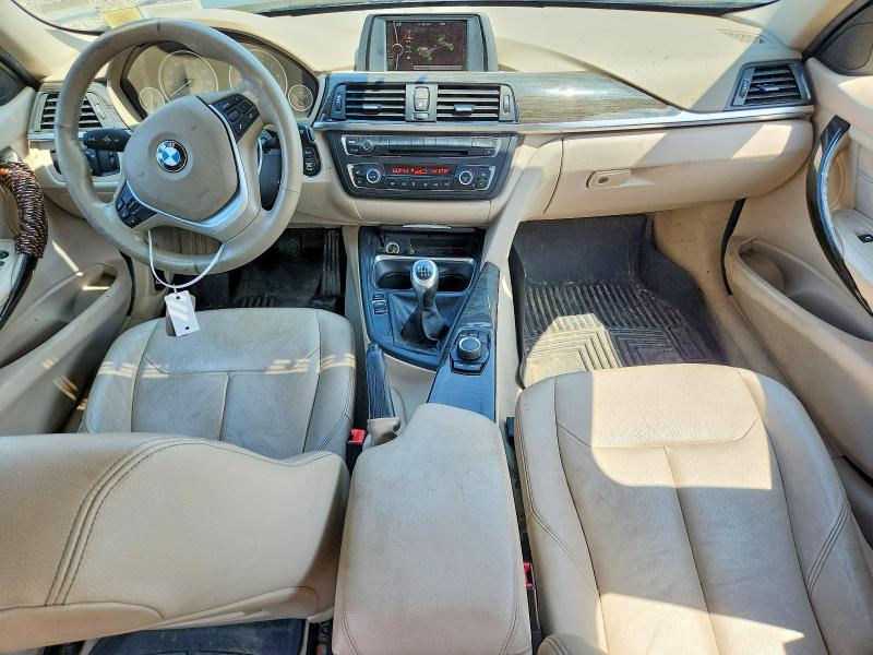 2013 BMW 3er VIN WBA3B9C52DF140800 COPART salvage auction — FRONT END, Ny - Mv-907A Salvage Certificate, sold $525 on 2026-07-22 (photo 8)