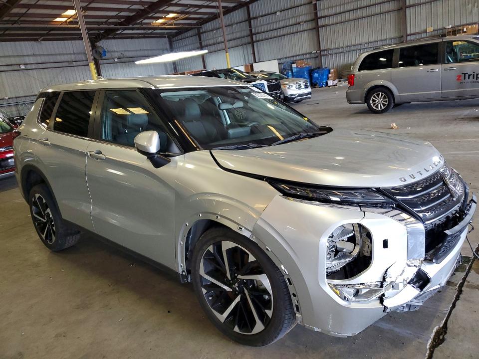 2023 Mitsubishi Outlander VIN JA4J4UA89PZ045894 COPART salvage auction — FRONT END, FL - CERTIFICATE OF TITLE (P), sold $1,850 on 2026-07-29 (photo 4)