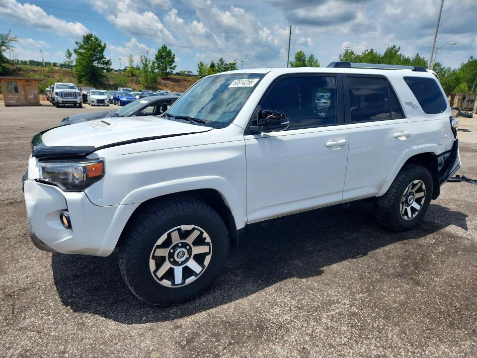 2017 Toyota 4runner VIN JTEBU5JR5H5445027 COPART salvage auction — REAR END, Salvage Title, sold $2,900 on 2026-07-24 (photo 1)