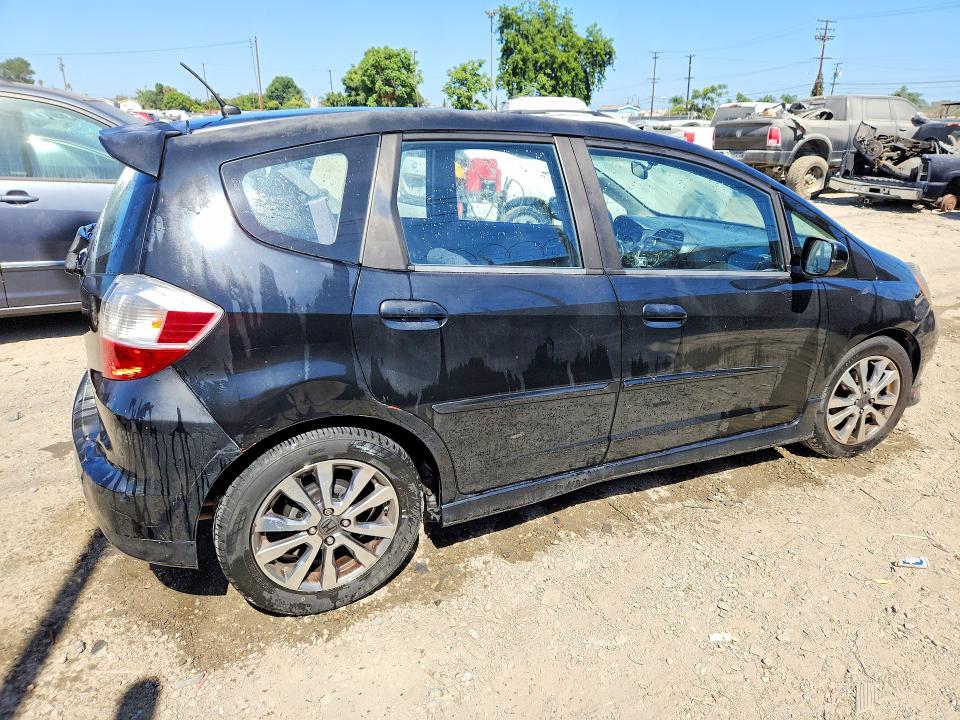 2013 Honda VIN JHMGE8H56DC049284 COPART salvage auction — MINOR DENT/SCRATCHES, Ca - Dis/Dlr/Exp App For Dup Clean, sold $1,300 on 2026-07-27 (photo 3)