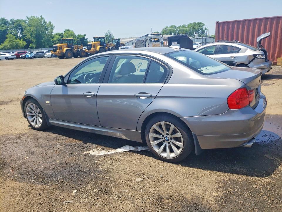 2009 BMW 3 series VIN WBAPK53519A643278 COPART salvage auction — SIDE, CT - CERT OF TITLE-SALVAGE, sold $450 on 2026-07-28 (photo 2)