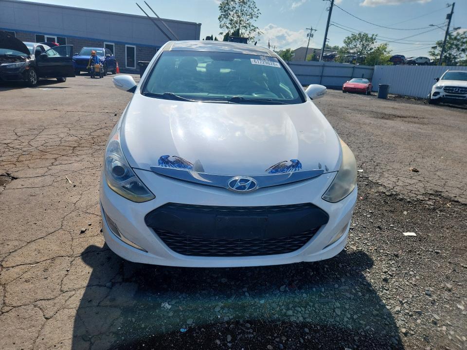 2011 Hyundai Sonata hybrid VIN KMHEC4A43BA001707 COPART salvage auction — SIDE, Ct - Cert Of Title-Salvage, sold $450 on 2026-07-28 (photo 5)