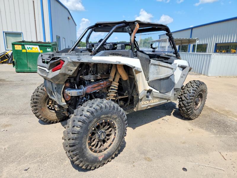 2019 Polaris Rzr VIN 3NSVDE995KF584973 COPART salvage auction — ENGINE BURN, AR - CERTIFICATE OF TITLE, sold $3,500 on 2026-08-20 (photo 4)