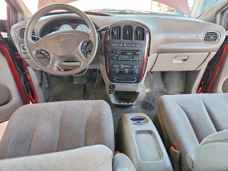 2002 Chrysler VIN 2C4GP74L62R711248 COPART salvage auction — REAR END, AZ - CERT OF TITLE - SALVAGE, sold $450 on 2026-07-23 (photo 8)