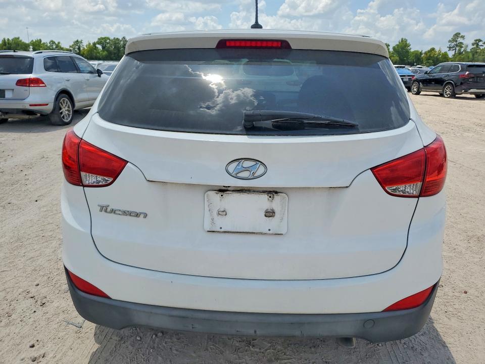 2015 Hyundai Tucson VIN KM8JT3AF6FU099100 COPART salvage auction — NORMAL WEAR, TX - CERTIFICATE OF TITLE, sold $150 on 2026-07-31 (photo 6)