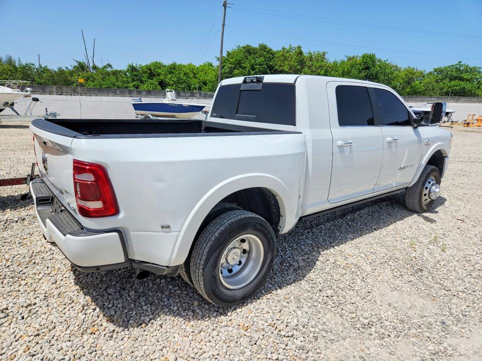 2022 Ram 3500 VIN 3C63RRNL8NG135215 COPART salvage auction — NORMAL WEAR, Fl - Cert Of Title Slvg Rebuildable, sold $7,400 on 2026-07-29 (photo 3)