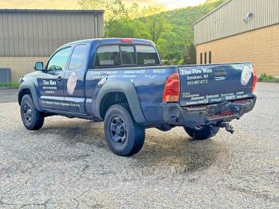 2008 Toyota Tacoma VIN 5TEUX42N18Z583364 COPART salvage auction — NORMAL WEAR, Ct - Certificate Of Title (P), sold $6,200 on 2026-07-07 (photo 3)