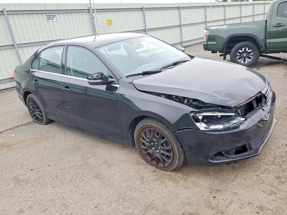 2013 Volkswagen VIN 3VWDP7AJ7DM219762 COPART salvage auction — FRONT END, Pa - Certificate Of Salvage, sold $400 on 2026-07-24 (photo 4)