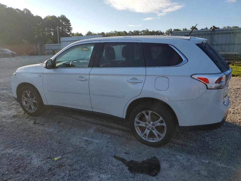2014 Mitsubishi Outlander VIN JA4JZ4AX0EZ001594 COPART salvage auction — MECHANICAL, GA - CERTIFICATE OF TITLE, sold $2,200 on 2026-07-28 (photo 2)