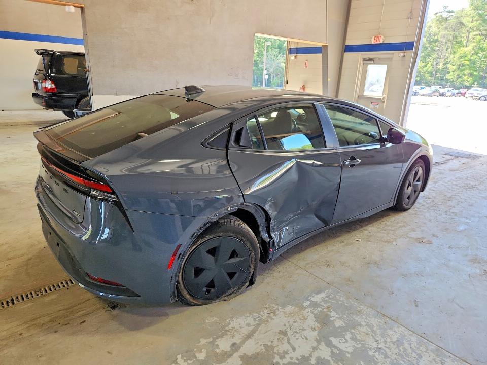 2023 Toyota Prius VIN JTDACAAU1P3003226 COPART salvage auction — SIDE, Va - Cert Of Title - Salvage, sold $550 on 2026-07-24 (photo 3)
