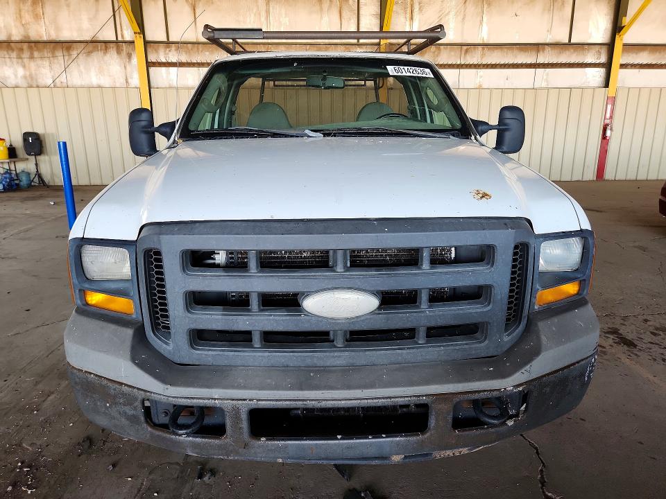 2005 Ford F-250 super duty VIN 1FTNF20525ED02055 COPART salvage auction — NORMAL WEAR, AZ - CERTIFICATE OF TITLE, sold $650 on 2026-07-27 (photo 5)