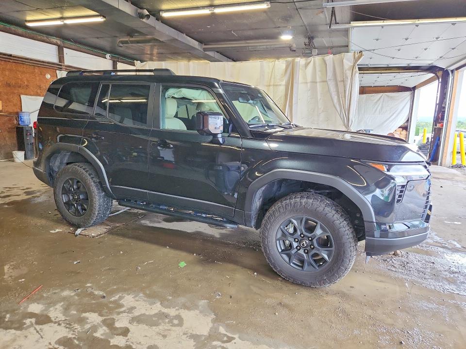 2025 Lexus Gx VIN JTJTBCDX6S5063302 COPART salvage auction — FRONT END, Salvage Title, sold $46,500 on 2026-08-20 (photo 4)