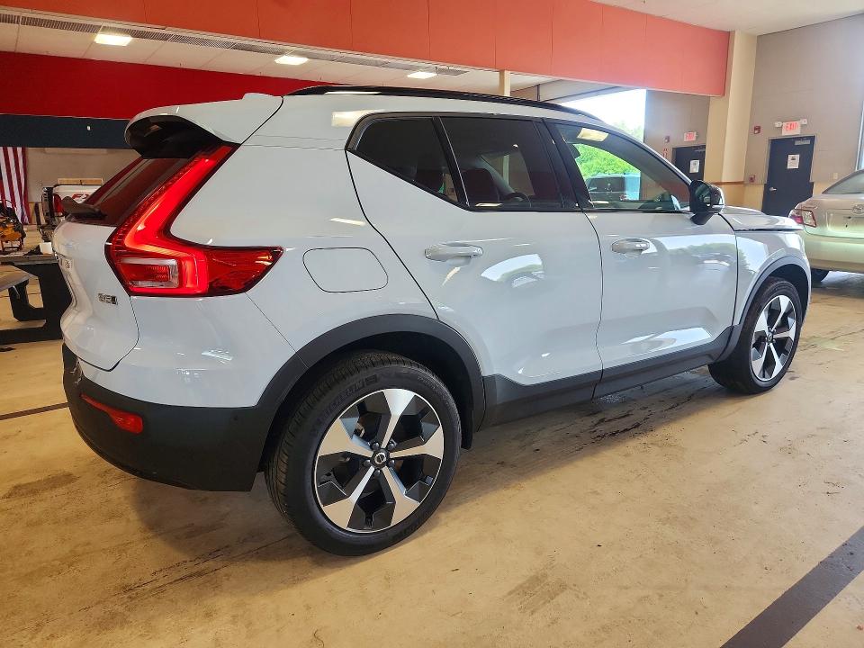 2026 Volvo Xc40 VIN YV4L12UC5T2807419 COPART salvage auction — SIDE, NY - CERTIFICATE OF TITLE, sold $11,600 on 2026-07-27 (photo 3)