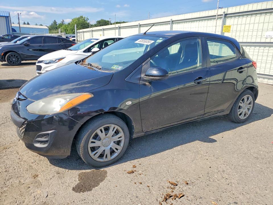 2011 Mazda 2 VIN JM1DE1HYXB0124198 COPART salvage auction — MINOR DENT/SCRATCHES, Pa - Cert Of Title, sold $825 on 2026-07-17 (photo 1)