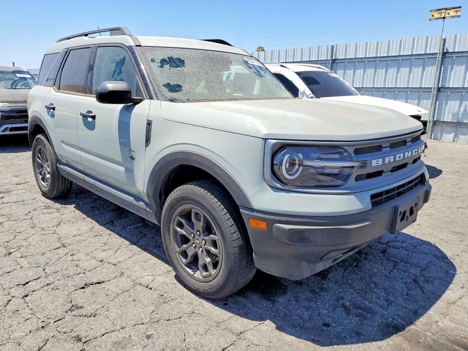 2023 Ford Bronco sport VIN 3FMCR9B64PRD68289 COPART salvage auction — MINOR DENT/SCRATCHES, Ca - Dis/Dlr/Exp Only Clean Title (P), sold $8,300 on 2026-08-20 (photo 4)