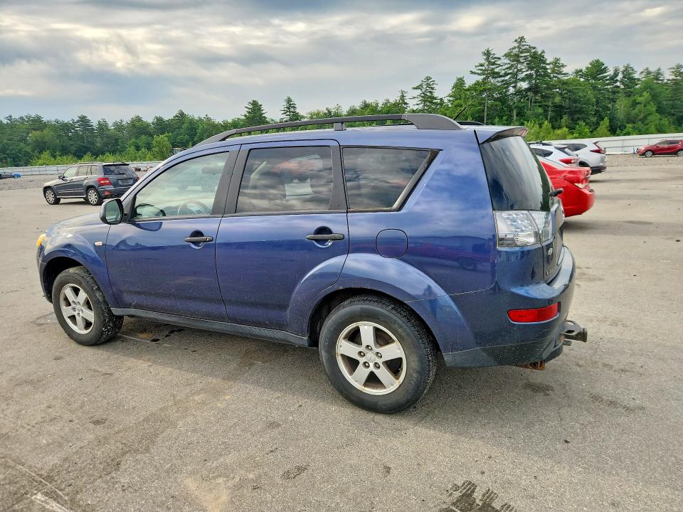 2007 Mitsubishi Outlander VIN JA4MT31X47U005222 COPART salvage auction — MINOR DENT/SCRATCHES, ME - CERTIFICATE OF TITLE, sold $225 on 2026-07-17 (photo 2)