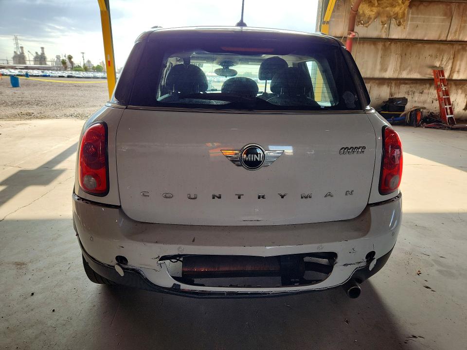 2016 Mini Cooper VIN WMWZB3C59GWR46774 COPART salvage auction — REAR END, Az - Cert Of Title - Salvage, sold $2,900 on 2026-08-17 (photo 6)