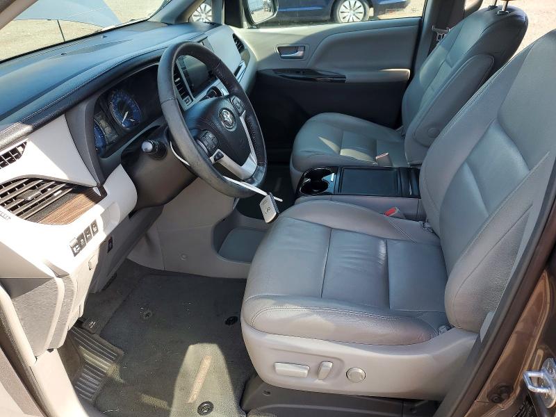 2017 Toyota Sienna VIN 5TDYZ3DC5HS813678 COPART salvage auction — FRONT END, CT - CERT OF TITLE-SALVAGE, sold $650 on 2026-07-24 (photo 7)