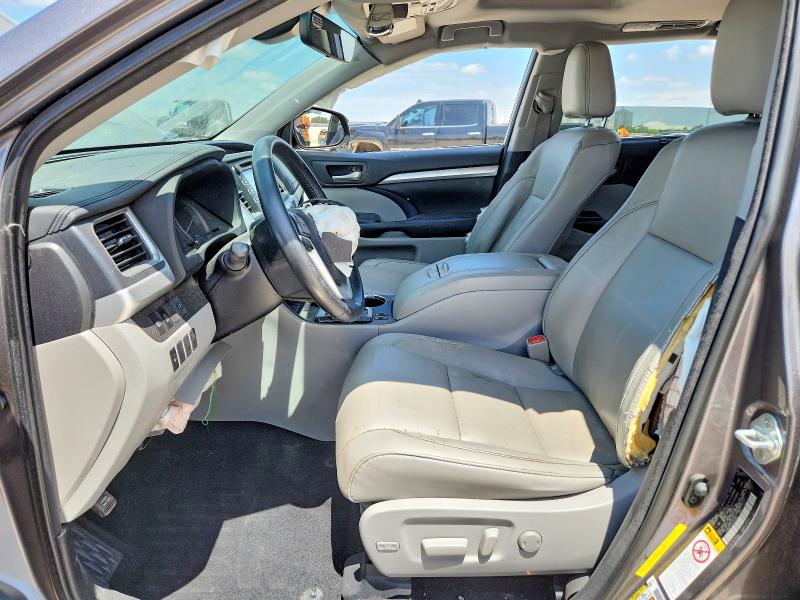 2018 Toyota VIN 5TDKZRFHXJS549736 COPART salvage auction — FRONT END, Tx - Certificate Of Title (P), sold $9,600 on 2026-07-30 (photo 7)