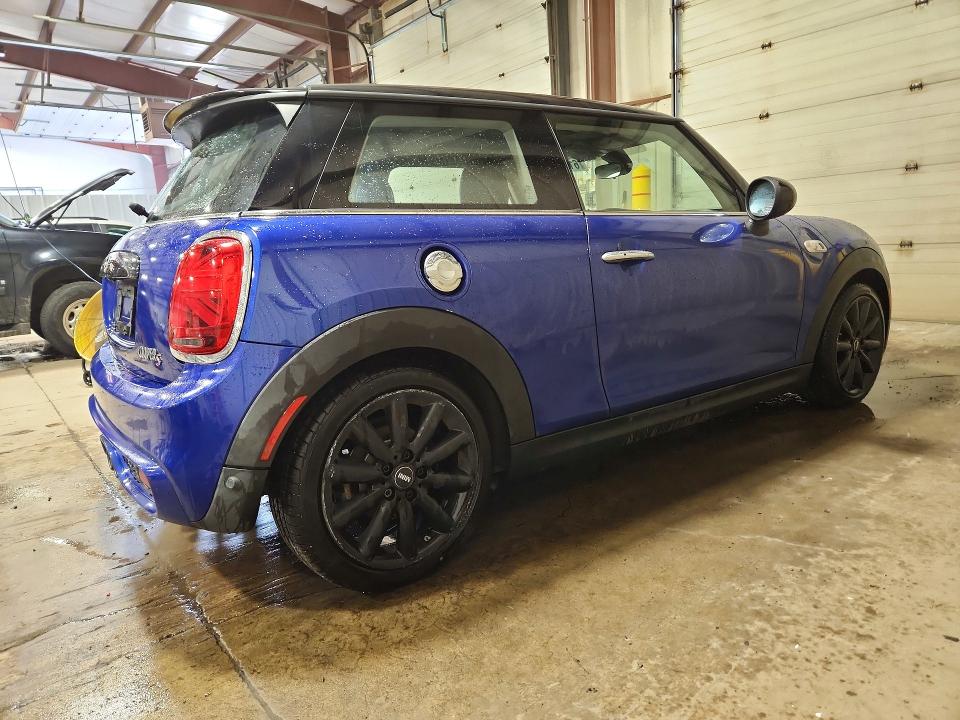 2019 Mini Cooper VIN WMWXP7C50K2H60642 COPART salvage auction — WATER/FLOOD, Pa - Cert Of Salvage-W=Flood Veh, sold $1,950 on 2026-07-31 (photo 3)