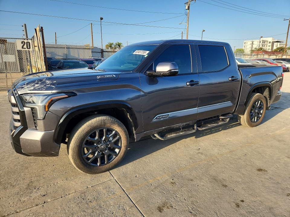 2025 Toyota Tundra VIN 5TFNC5DB9SX103272 — COPART salvage auction photo