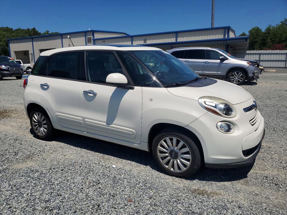 2014 Fiat 500 VIN ZFBCFABHXEZ016507 COPART salvage auction — FRONT END, Nc - Dealer Only Clean Title, sold $175 on 2026-07-23 (photo 4)