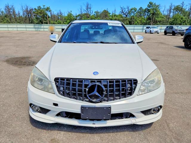 2010 Mercedes-benz C class VIN WDDGF8BBXAF451256 COPART salvage auction — MINOR DENT/SCRATCHES, NY - CERTIFICATE OF TITLE, sold $775 on 2026-08-14 (photo 5)