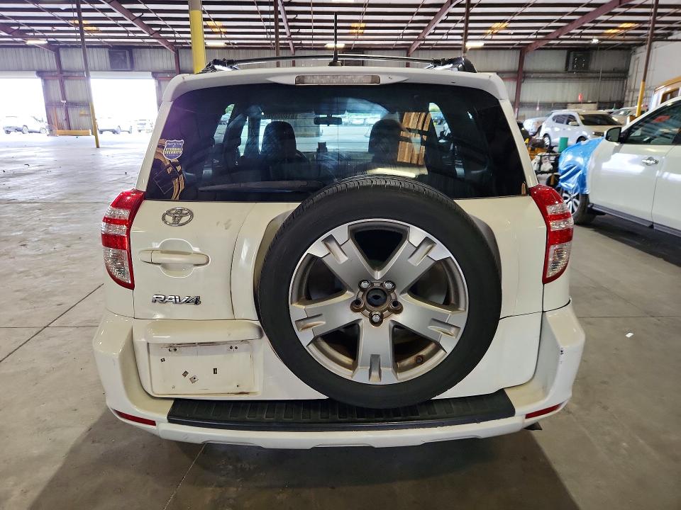 2010 Toyota Rav4 VIN JTMWF4DV4A5021573 COPART salvage auction — NORMAL WEAR, FL - CERTIFICATE OF TITLE, sold $3,420 on 2026-07-18 (photo 6)