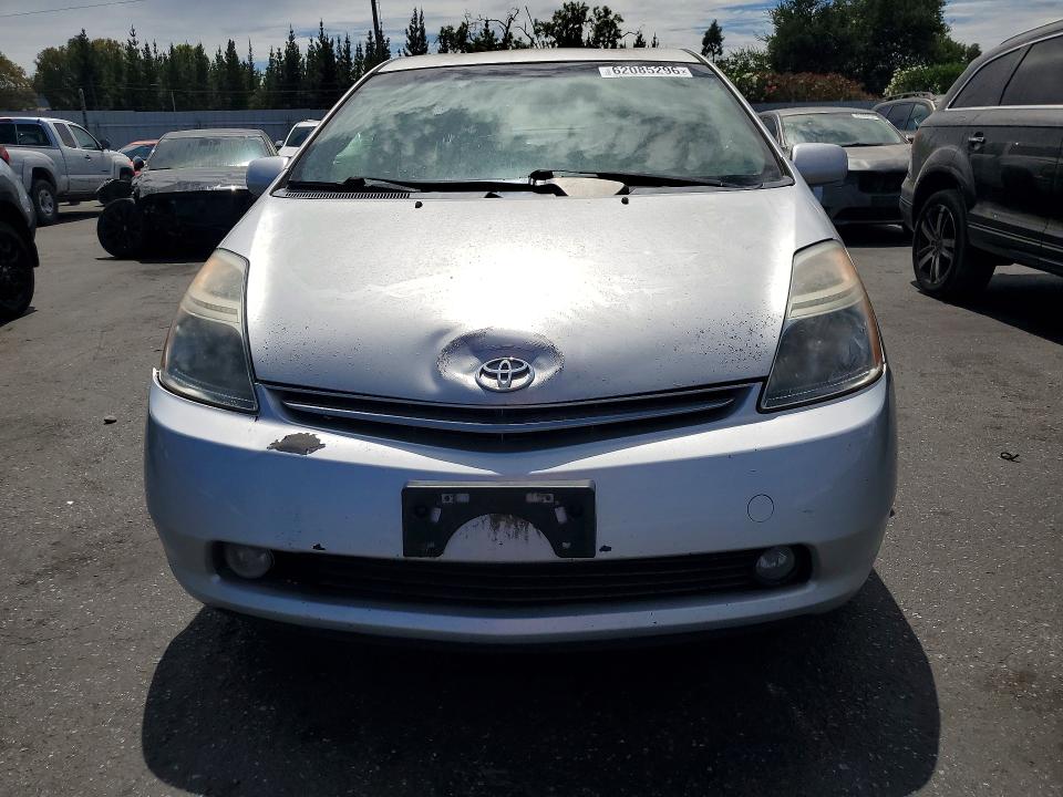 2006 Toyota Prius VIN JTDKB20U363160415 COPART salvage auction — MECHANICAL, Ca - Dis/Dlr/Exp Only Clean Title, sold $500 on 2026-07-30 (photo 5)
