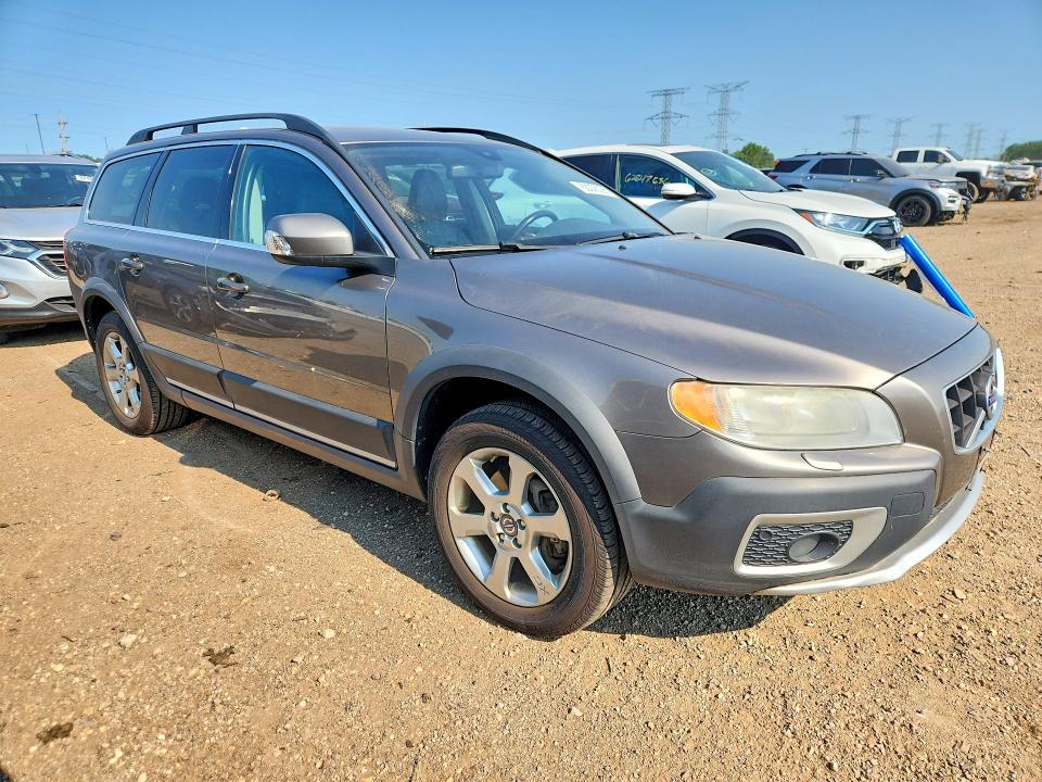 2010 Volvo Xc70 VIN YV4982BZ0A1083428 COPART salvage auction — NORMAL WEAR, IL - CERTIFICATE OF TITLE, sold $1,250 on 2026-08-11 (photo 4)