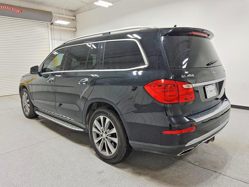 2015 Mercedes-benz Gl-class VIN 4JGDF6EE7FA503823 COPART salvage auction — MECHANICAL, AZ - CERTIFICATE OF TITLE, sold $1,300 on 2026-08-27 (photo 2)