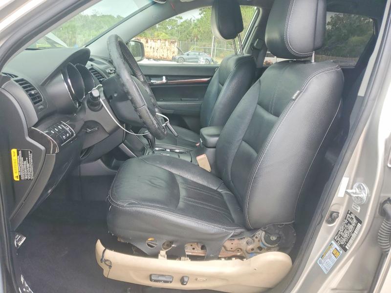 2013 Kia Sorento VIN 5XYKU4A65DG370156 COPART salvage auction — SIDE, Fl - Cert Of Title Slvg Rebuildable, sold $575 on 2026-07-15 (photo 7)
