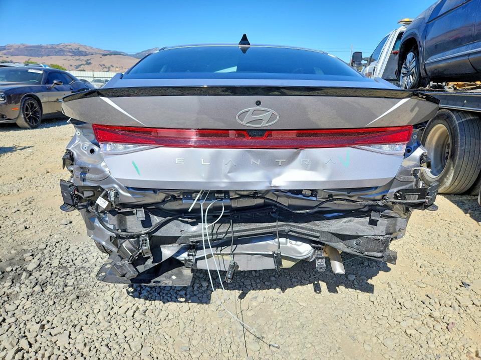 2025 Hyundai Elantra VIN KMHLM4DG1SU083154 COPART salvage auction — FRONT END, Ca - Salvage Certificate, sold $5,200 on 2026-07-14 (photo 6)