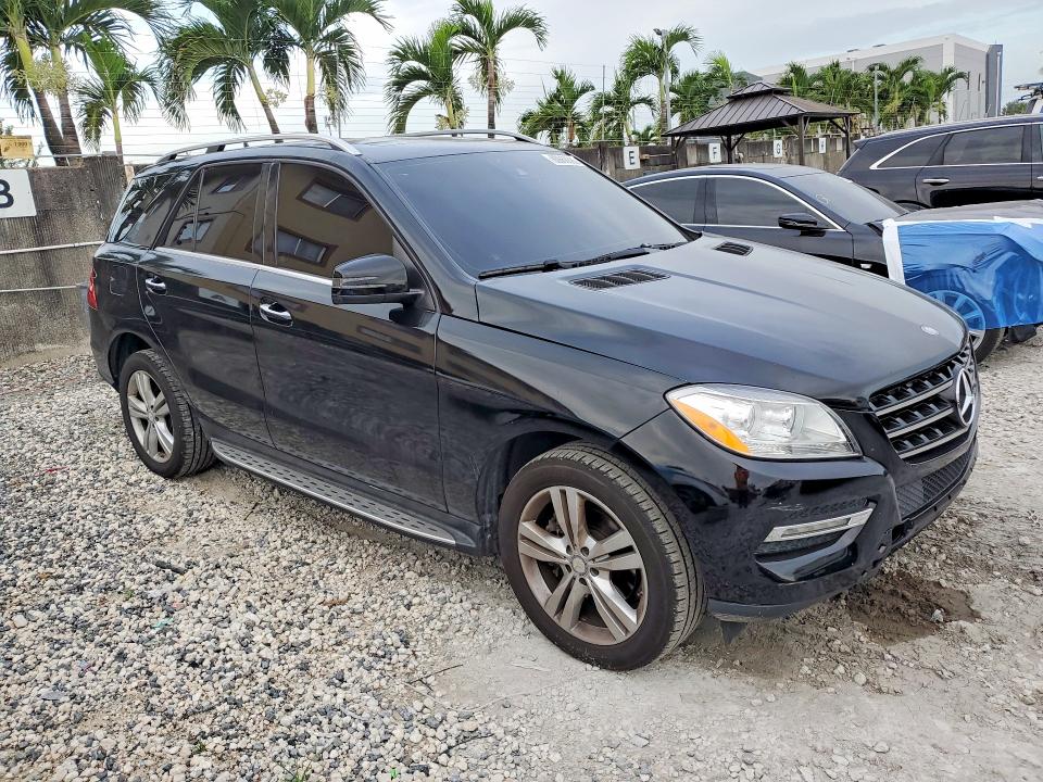 2014 Mercedes-benz M-klasse VIN 4JGDA5JB1EA390874 COPART salvage auction — REAR END, Fl - Cert Of Title-Rebuilt, sold $3,600 on 2026-07-17 (photo 4)